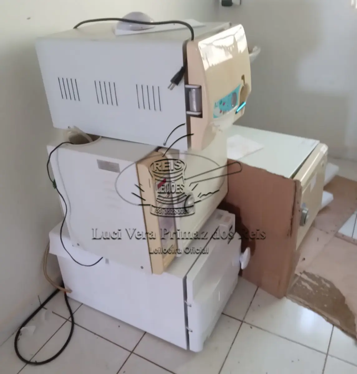 LOTE 006 - SUCATAS  DE AUTOCLAVE, CADEIRAS DE DENTISTAS E DIVERSOS AFINS