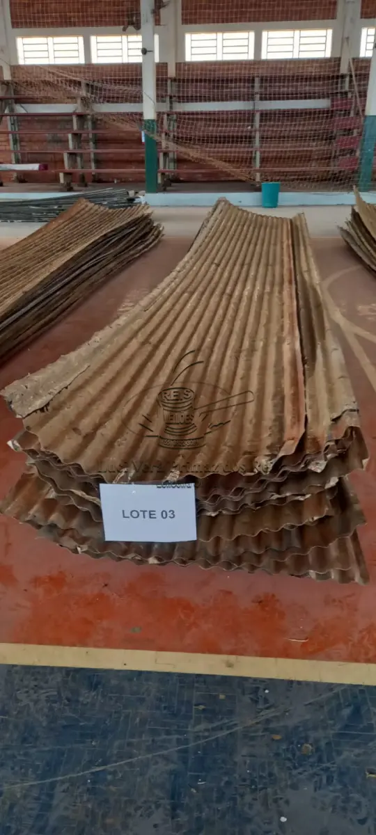LOTE 003 - Folhas de aluzinco