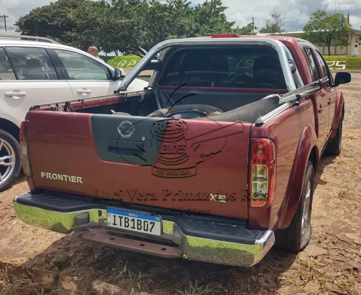 LOTE 004 - Marca/modelo: Nissan Frontier XE 4x2