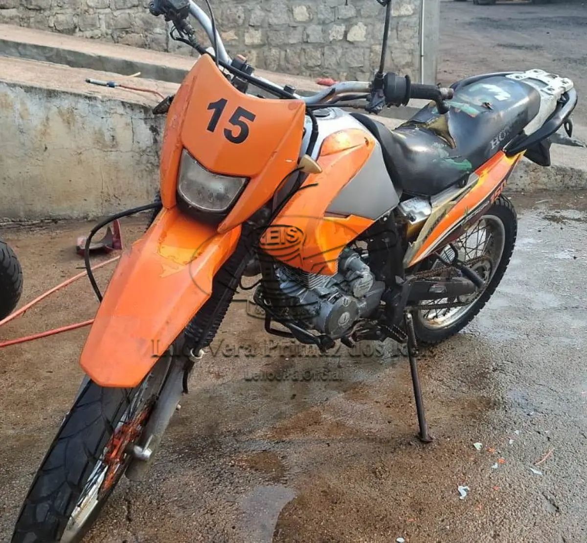 LOTE 0013