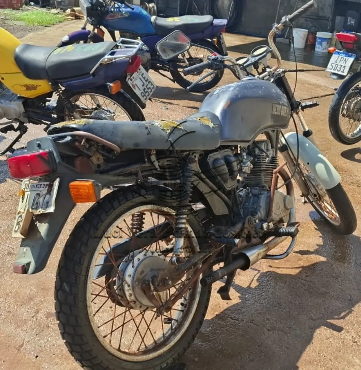 LOTE 0018