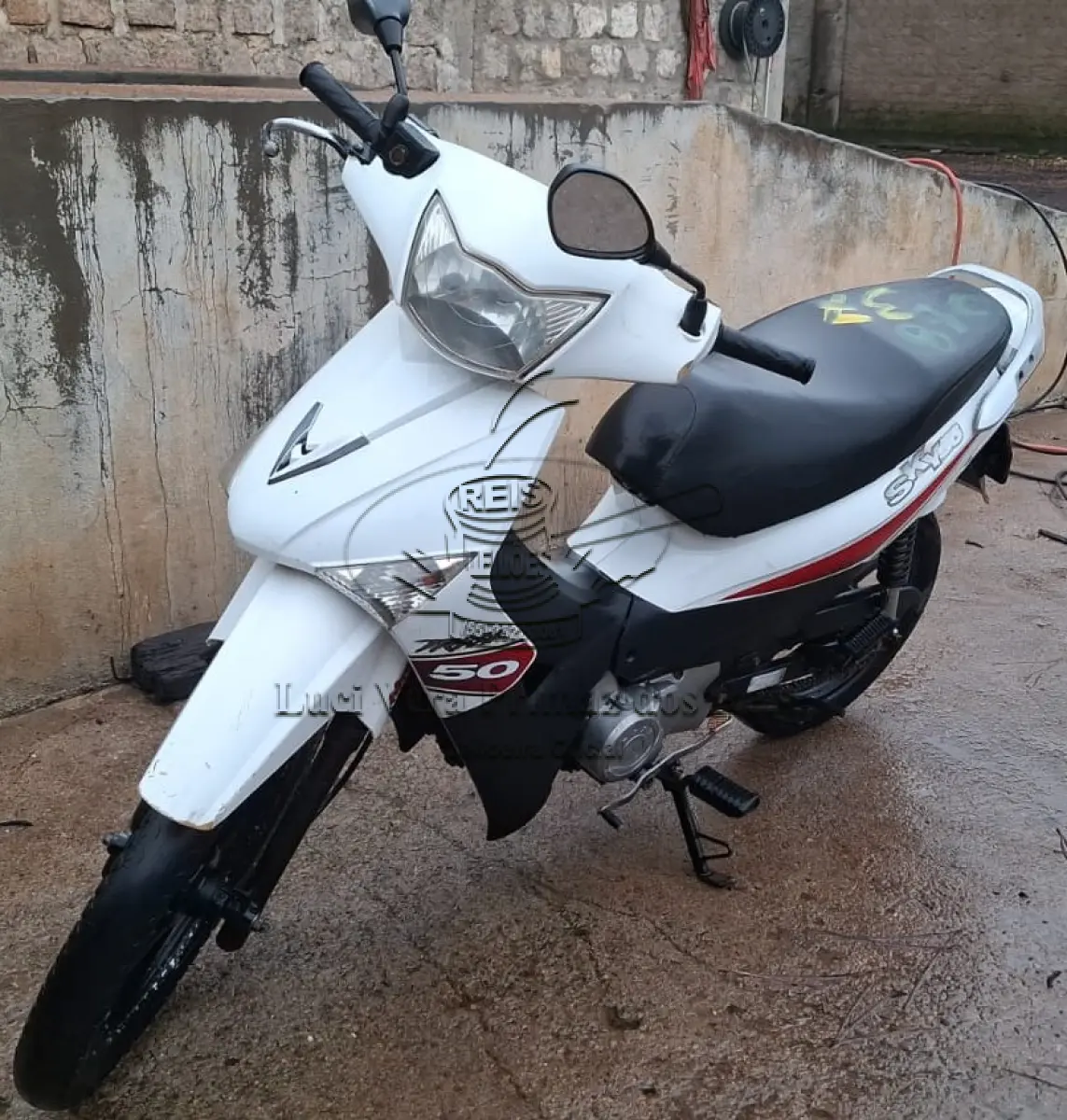 LOTE 0037