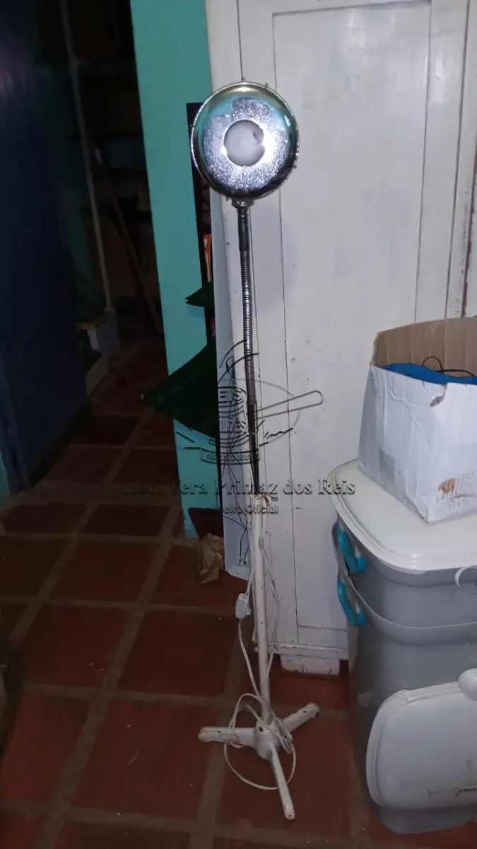 LOTE 10 - SUCATAS DETECTOR FETAL, FOCO CLINICO, ETC
