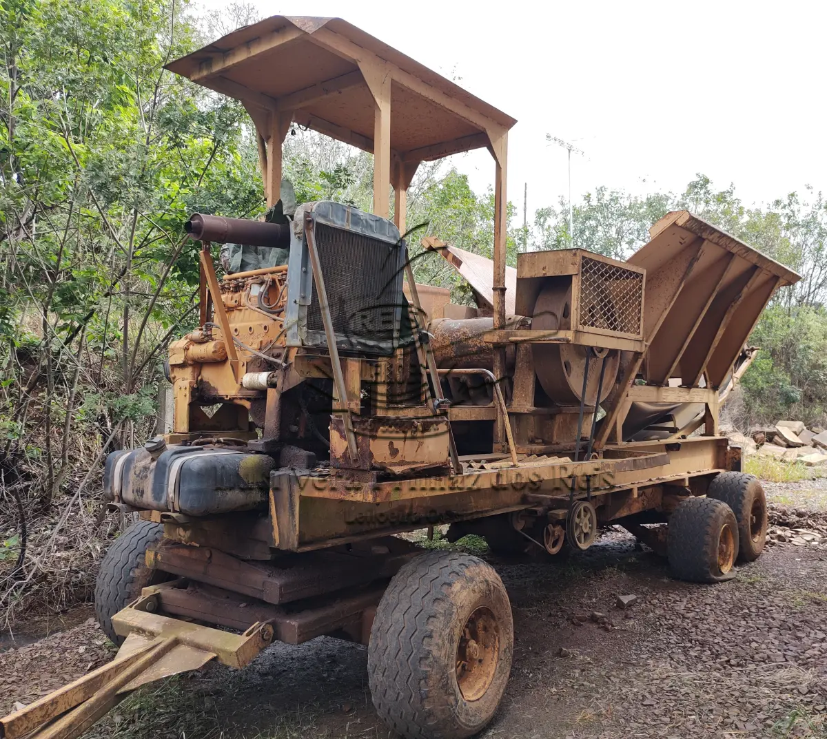 LOTE 05 - BRITADOR PRM