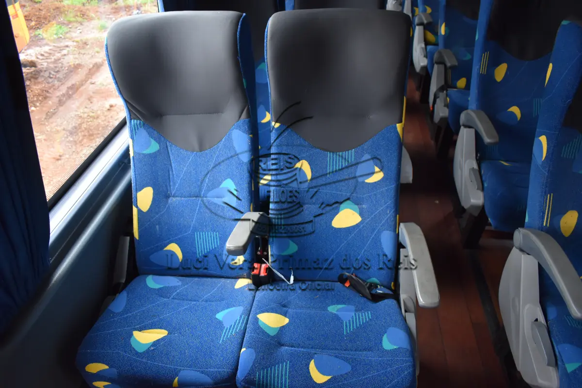LOTE 006 - MICRO ÔNIBUS